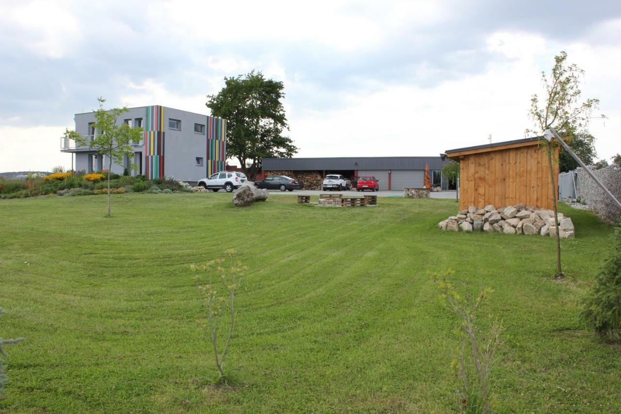 Apartament Penzion Na Samotach Jindřichŭv Hradec Zewnętrze zdjęcie