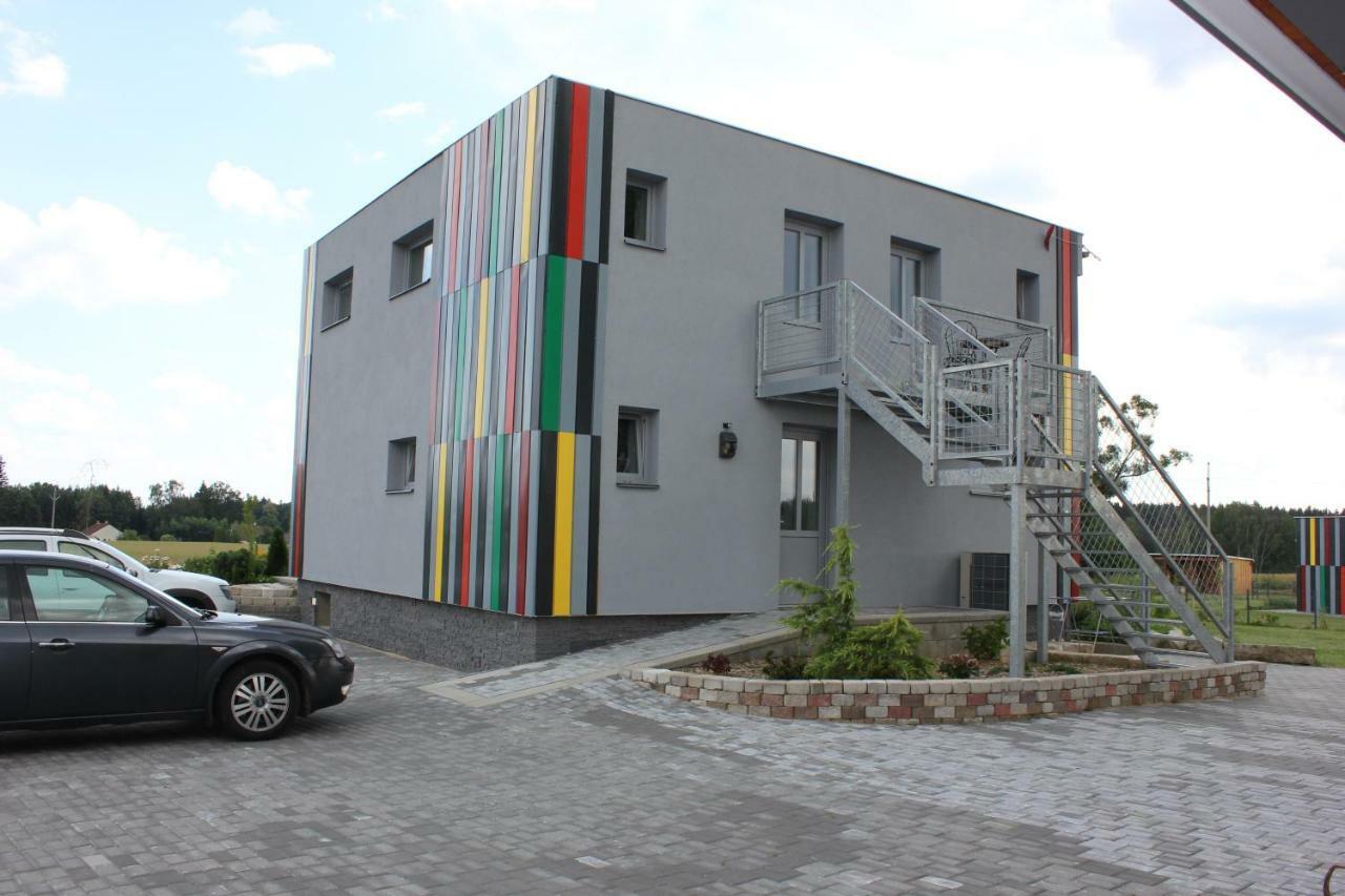 Apartament Penzion Na Samotach Jindřichŭv Hradec Zewnętrze zdjęcie